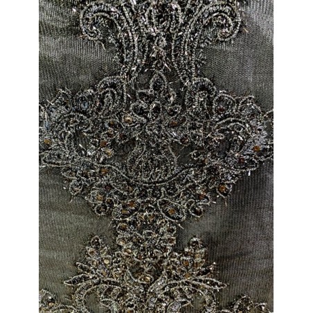 Robe noire en dentelle brodée – Robe fourreau chic et élégante