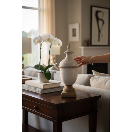 Vase décoratif en céramique blanche patinée – Élégance classique & chic