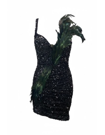 Robe de soirée asymétrique noire à sequins avec détail plumes