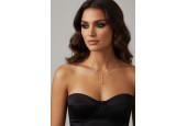 Collier Femme Doré Élégant en acier inoxydable – Bijou Raffiné et Intemporel Collier Femme Doré Élégant en acier inoxydable – Bijou Raffiné et Intemporel