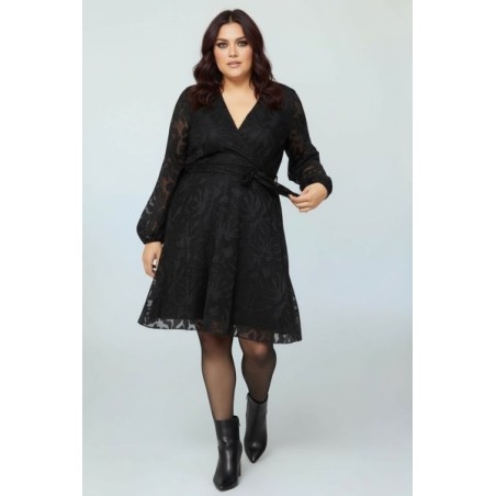 Robe noire en dentelle chic – Manches longues & ceinture