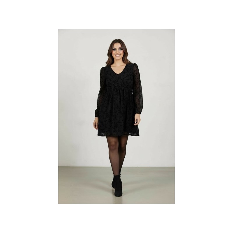 Robe imprimée fleurs en velours – Élégance et féminité intemporelle Robe imprimée fleurs en velours – Élégance et féminité intemporelle