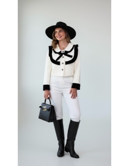 veste blanche femme, veste chic noir et blanc, veste à col contrasté, veste élégante femme, veste style parisien