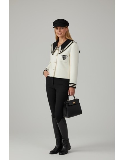 Veste noire à col marin chic pour femme