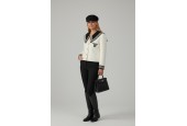 Veste noire à col marin chic pour femme