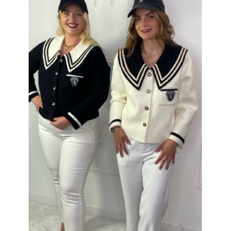 Veste noire à col marin chic pour femme