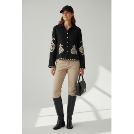 blouse femme coton, blouse noire brodée, blouse bohème chic, blouse élégante femme, haut coton brodé, blouse manches longues fem