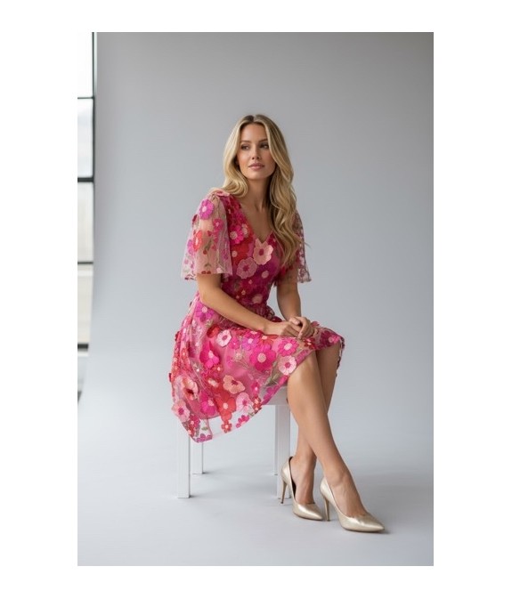 Robe fleurs en relief