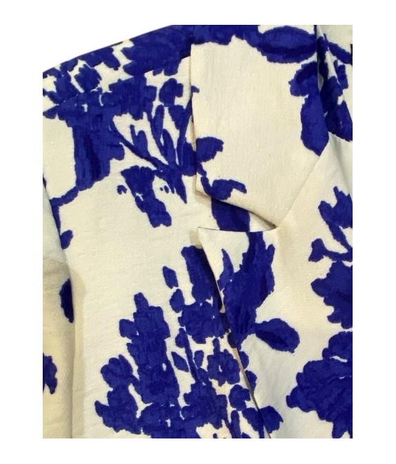 Veste femme élégante à imprimé floral bleu cobalt sur fond ivoire