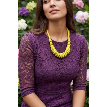 collier jaune, collier coloré femme, bijou été, collier tendance 2025, accessoire mode femme, collier perles jaune, bijou fantai