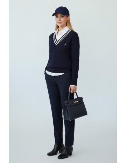 Pull femme bleu marine col intégré – Élégant et confortable