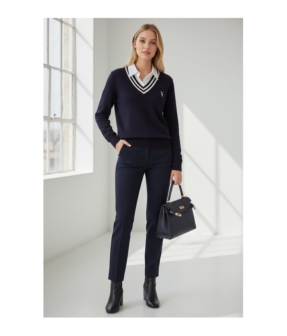 Pull bleu marine femme à col intégré – Élégance intemporelle et confort premium