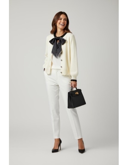 Gilet femme élégant avec nœud intégré au col – Chic & raffiné