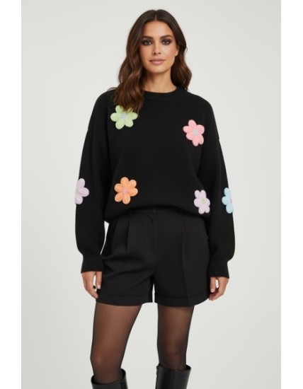 Pull noir femme à fleurs brodées multicolores – Style tendance et confortable