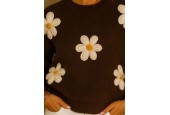 Pull chocolat à fleurs 3D