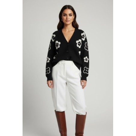 Cardigan Femme Tricot Motifs Fleurs Brodés – Gilet Col V Croisé