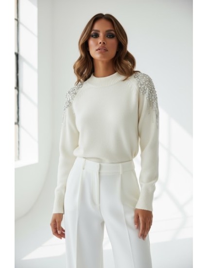 Pull femme crème – Maille douce & épaules perlées | Look chic et élégant