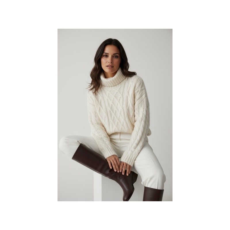 Pull femme en maille torsadée blanc ecru