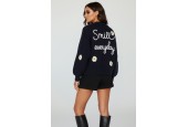 Gilet cardigan femme tendance brodé – Motif fleurs & message “Smile everyday”