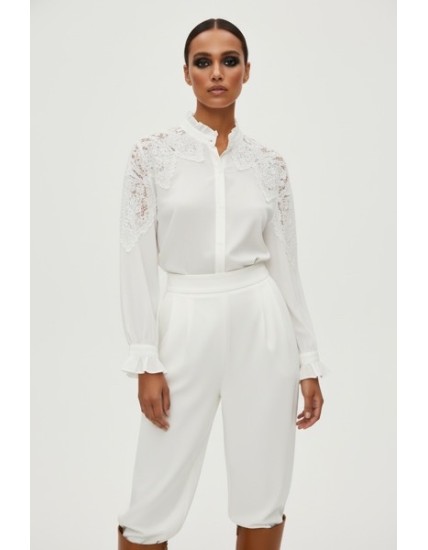 Blouse en dentelle blanche élégante – Top féminin chic et raffiné pour toutes occasions