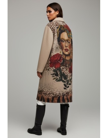 Manteau long beige femme – Style artistique, motif visage artistique au dos, tissu bouclette tendance