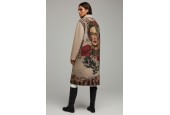 Manteau Long Beige avec Illustration Artistique