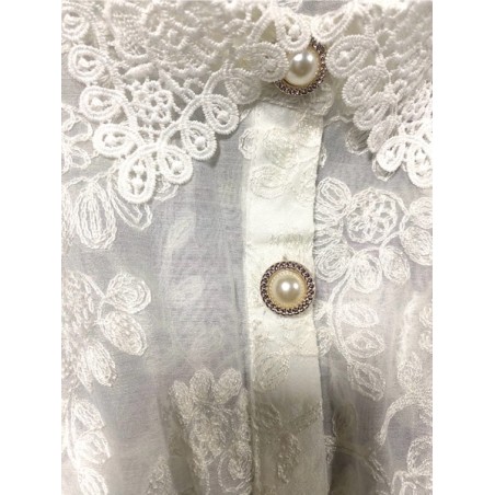 Chemisier écru en dentelle – Volants & boutons perlés | Blouse femme chic