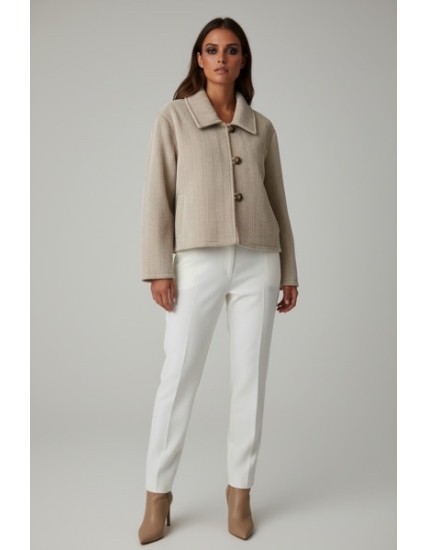 Veste femme en tissu texturé beige – Élégance minimaliste & style intemporel