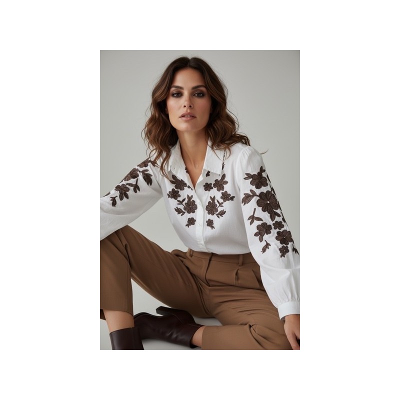 Chemisier en coton brodé