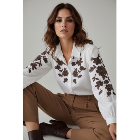 Chemisier coton brodé femme – Motifs floraux tendance
