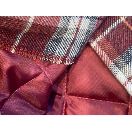 Veste femme à carreaux bordeaux avec col et poches en velours côtelé – Style vintage chic