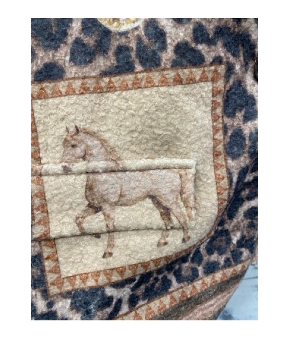 Veste femme imprimée motif animal – Élégance sauvage & style moderne