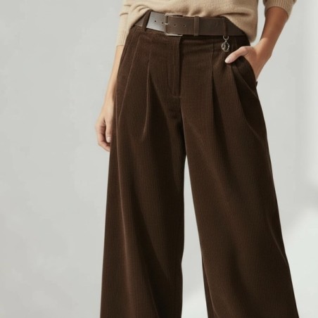 Pantalon Large en Velours Chocolat pour Femme – Taille Haute, Chic & Élégant