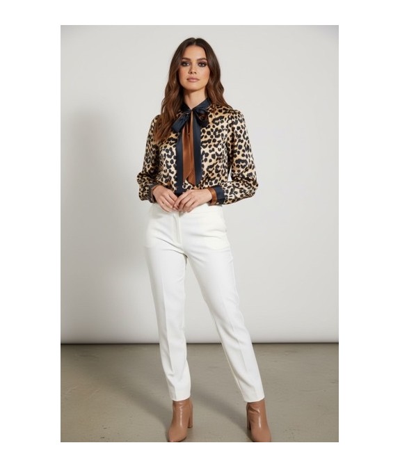 Chemisier féminin à imprimé léopard